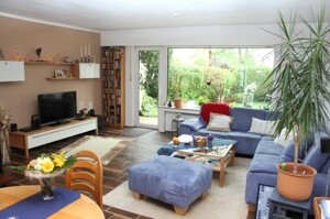 Wohnen mit Blick in den Garten