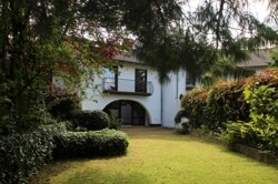 Hausansicht vom Garten