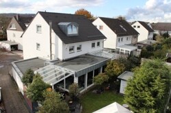 Hausansicht - gartenseits -