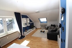Wohnzimmer DG