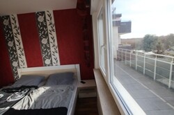 Geräumiges Schlafzimmer