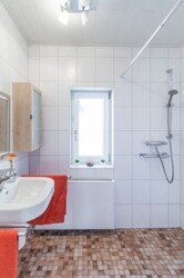 Duschbad EG