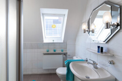 Badezimmer Einliegerwohnung, OG