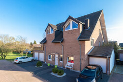 Gepflegtes Dreifamilienhaus