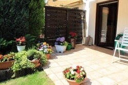 Terrasse mit Markise