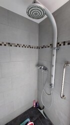 Dusche EG