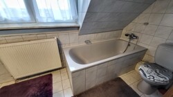 Badezimmer DG
