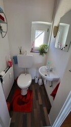 Gäste WC 2. OG