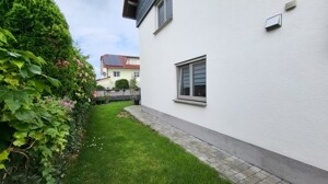 Garten Hausseite