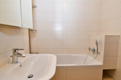 mit Wanne