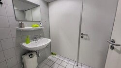 WC 2