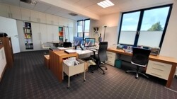 Büro 1