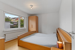 Schlafzimmer Wohnung oben (2)