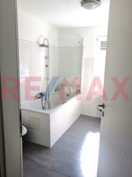 Badezimmer Badewanne