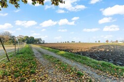 Feldweg zum Joggen / Gassi gehen