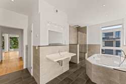 Badezimmer Blick 1
