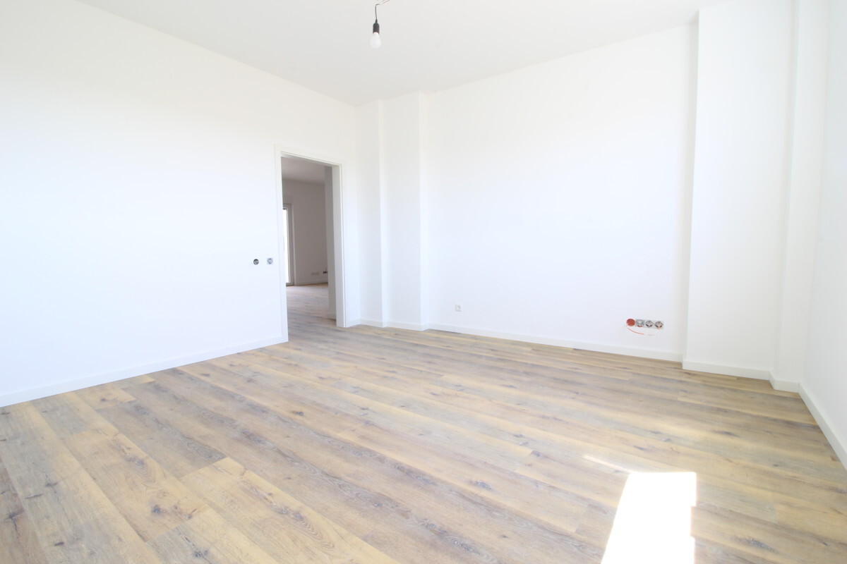 2. Schlafzimmer