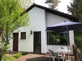 Terrasse im Sonnenschein