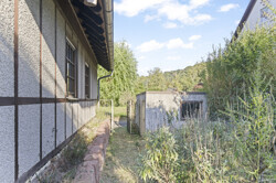 Weg zur Garage 