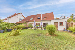 Garten und Rückansicht