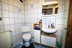 Vorderhaus_OG_Bad
