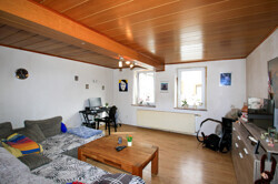Vorderhaus_Wohnzimmer