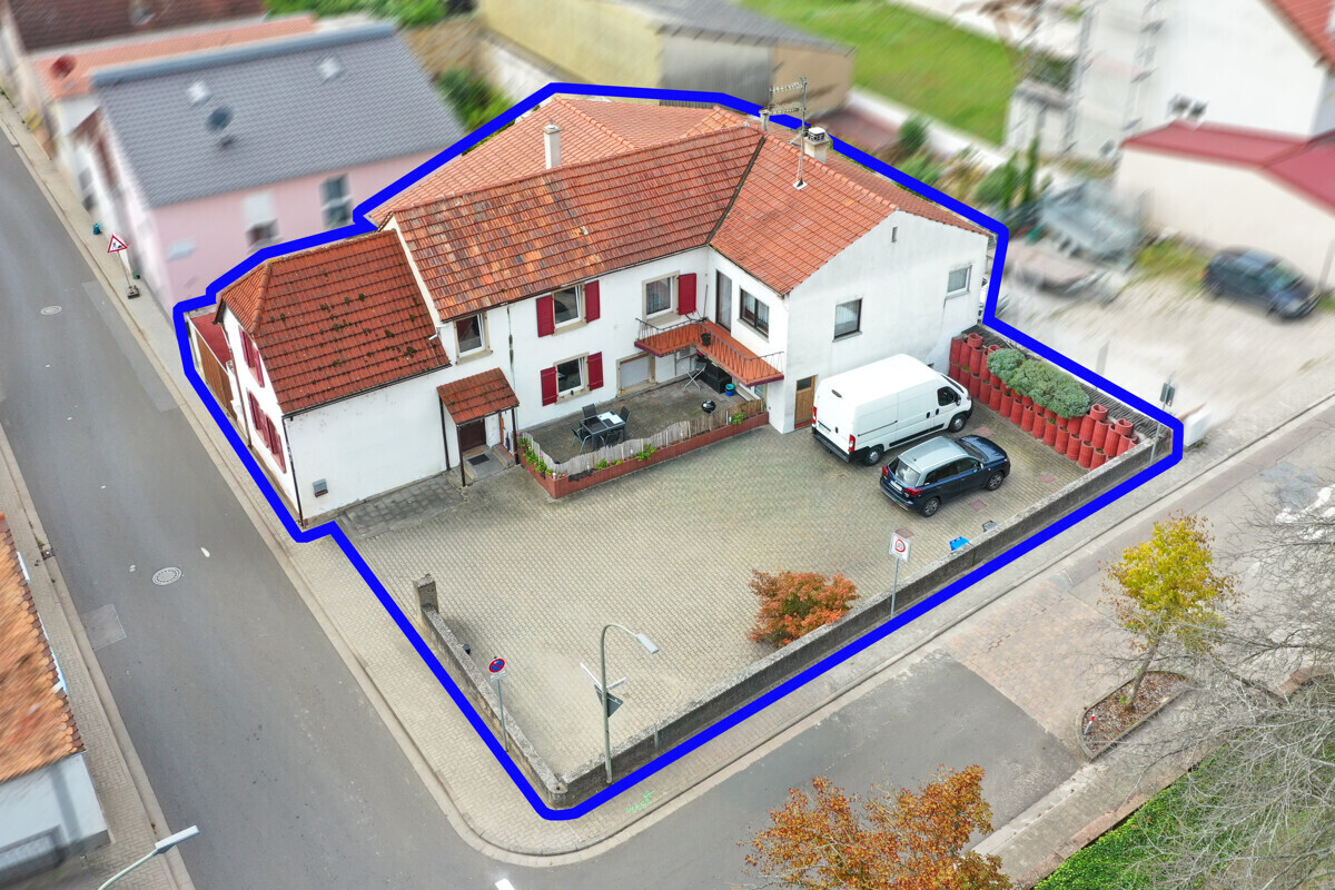 Aussenansicht_Liegenschaft_Drohnenaufnahme_003