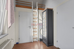 Zimmer OG Gartenseite