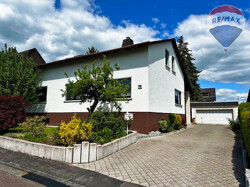 06 Vorderseite & Garage