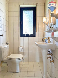 17 Gäste-WC