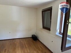 30 Zimmer UG