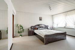 Schlafzimmer OG