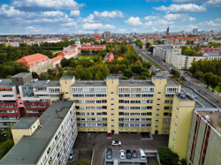 Luftaufnahme mit Schloss