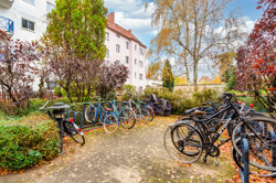 Hof mit Platz für Fahrräder