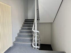 gepflegtes Treppenhaus
