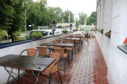 A Terrasse Restaurant Haupthaus
