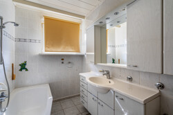 Badezimmer EG