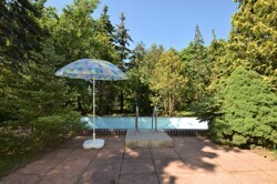 Pool2