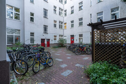15Hinterhaus
