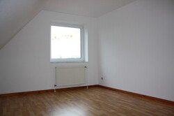Schlafzimmer DG