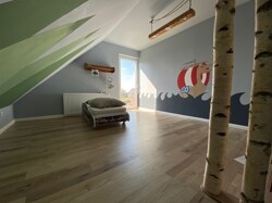 1. Zimmer OG (2)