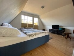 Schlafzimmer OG
