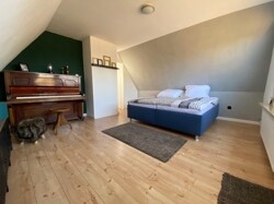 Schlafzimmer OG (3)