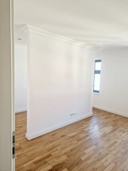 Schlafzimmer mit Ankleide