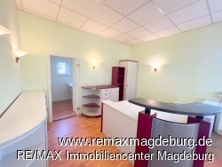 Empfangsbereich EG