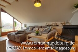 Wohnzimmer DG