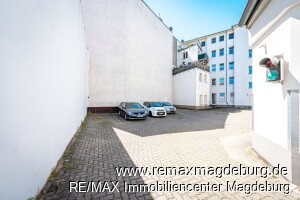 PKW-Stellplätze 