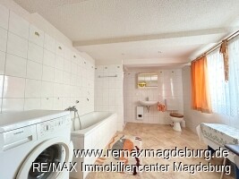 Badezimmer mittleres Haus