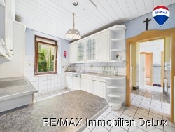 RE/MAX Immobilien DeLux Haus Mettlach Küche