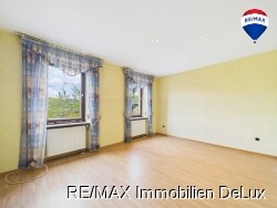 RE/MAX Immobilien DeLux Haus Mettlach Zimmer OG